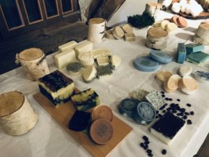 Seife selber machen und erfolgreich Verkaufen Naturkosmetik aus liebevoller Handarbeit für dich gemacht