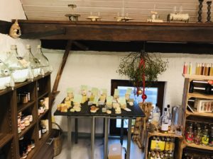 Naturseife kaufen im Feinkost-Laden