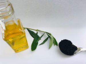 Natuerliche pflege naturseife kaufen DIY Pflege Pflege mit Dingen die man zu hause hat Bio Olivenoel und Kaffeesatz